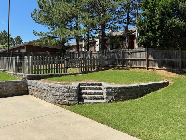 Building Photo - 7015 Windscape Dr NW