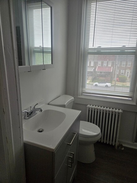 Building Photo - 3613 Erdman Ave