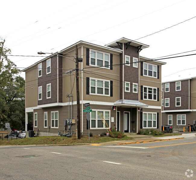 Building Photo - Places On Lorene