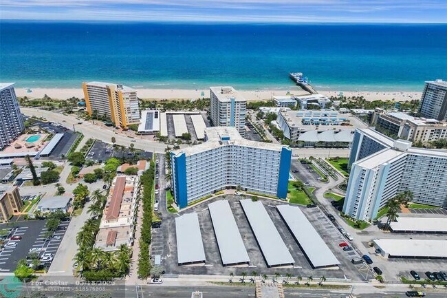 Building Photo - 301 N Ocean Blvd