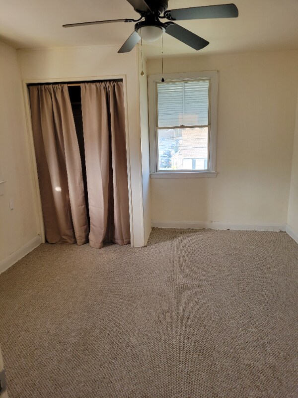 Building Photo - 423 Cresswell Rd