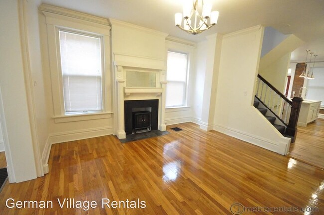 Building Photo - 3 br, 2.5 bath Apartment - 636 City Park