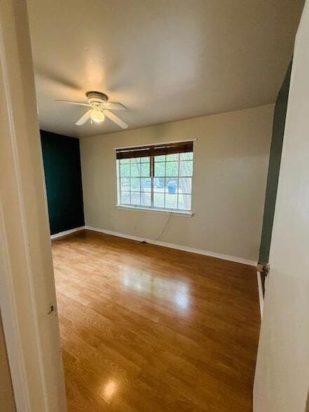 Building Photo - 2705 Sherwood Ln