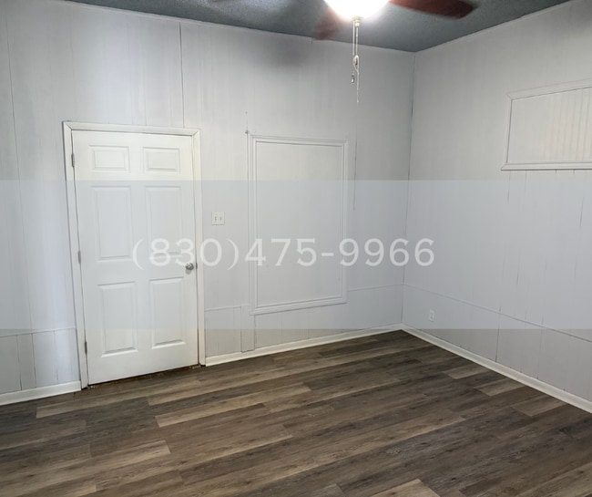 Building Photo - 714 W Blucher St