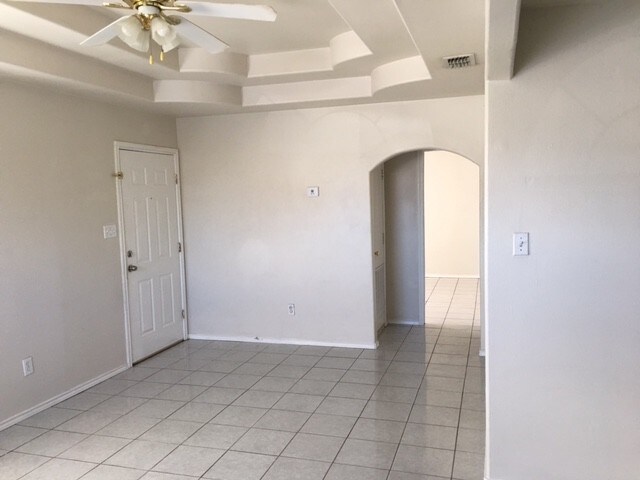 Building Photo - 3706 Zelma St