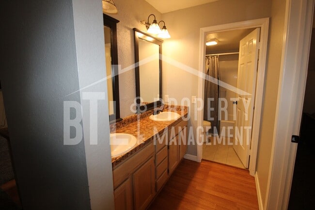Building Photo - REDUCED PRICE! Fully Furnished One Bedroom...