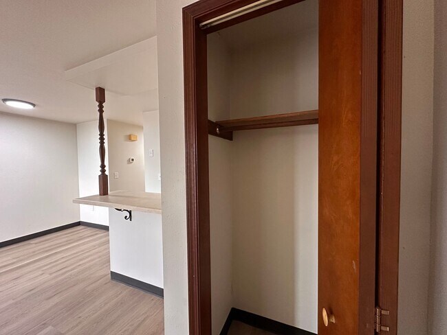 Building Photo - Recently Renovated 1 Bedroom 1 Bath Lower Apartment W/Garage!