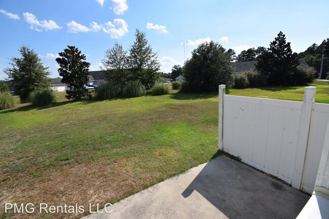 Building Photo - 4988 Burkhalter Rd