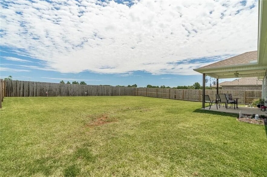 Building Photo - 636 Woodcreek Lp