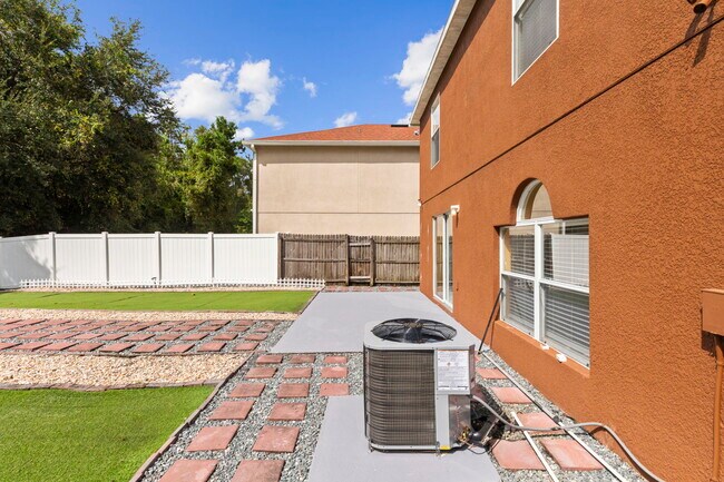 Building Photo - 3609 Fyfield Ct