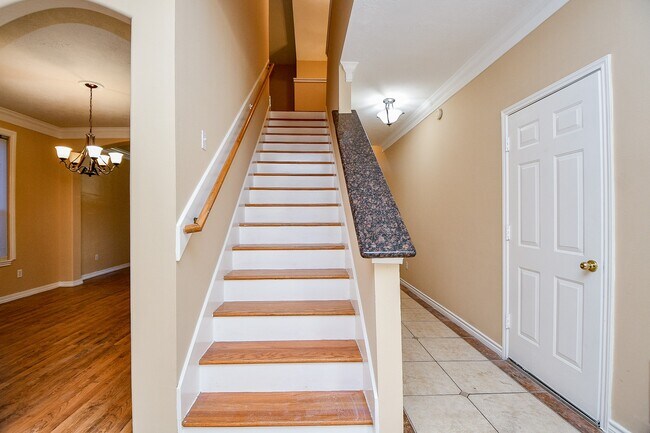 Building Photo - 21219 Flat Creek Ln