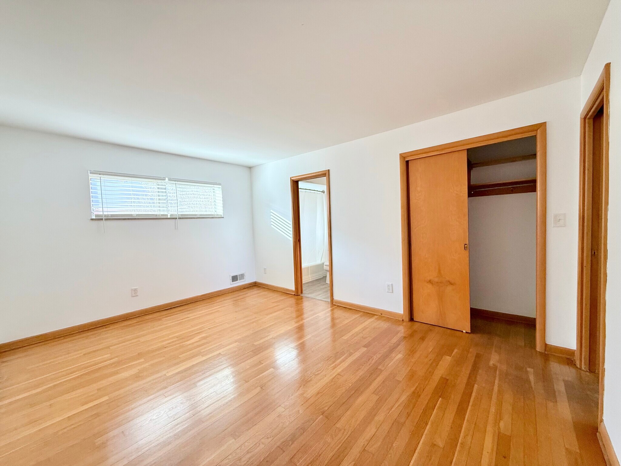 Building Photo - 1783 Ardleigh Rd