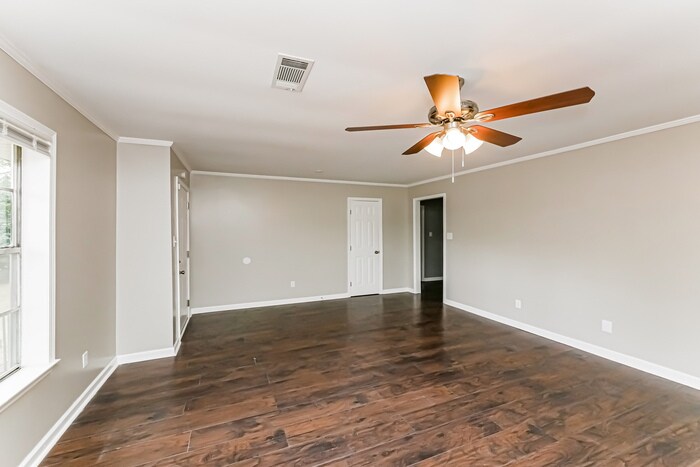 Building Photo - 658 Partridge Ln