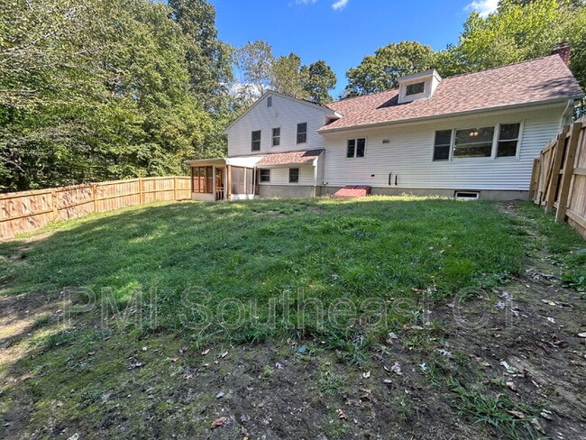 Building Photo - 57 Hill Top Trail