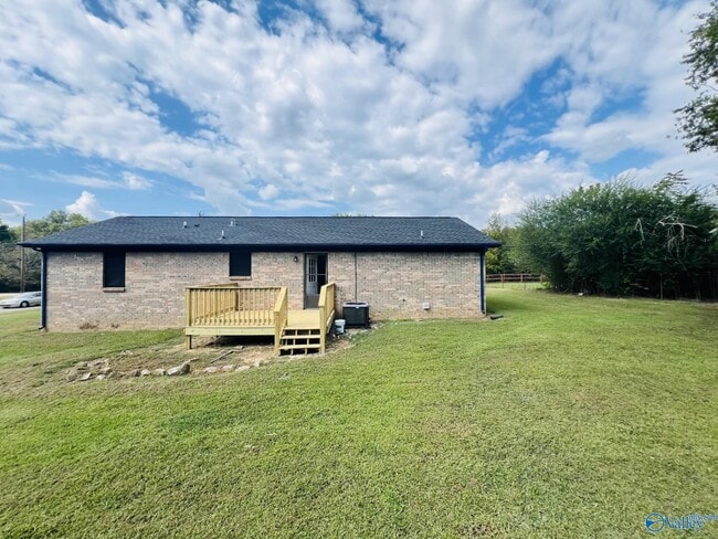 Building Photo - 3018 Charity Ln