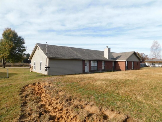 Building Photo - 2529 Grandview Rd