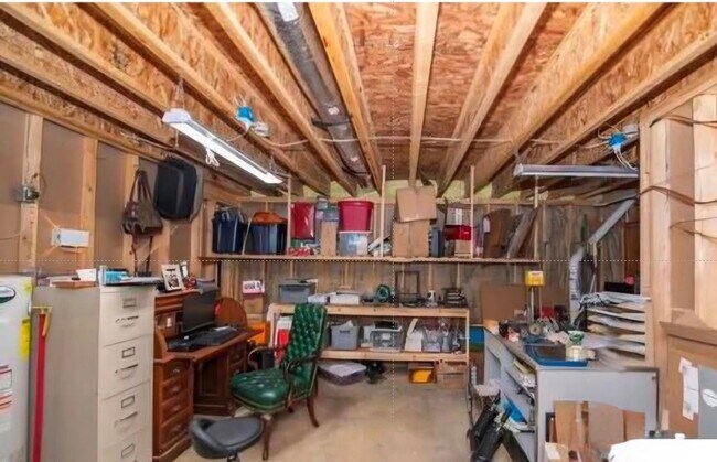 Building Photo - 41 Collinbrook Dr