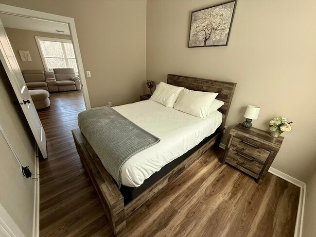 Building Photo - 813 Eaton Hollow Rd SW