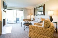 Building Photo - 662 Cottage Dr