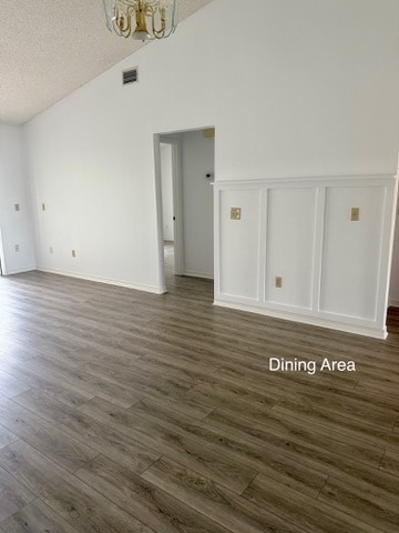 Building Photo - 2458 Lorraine Ct S