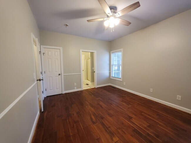 Building Photo - 958 Flynn McPherson Rd