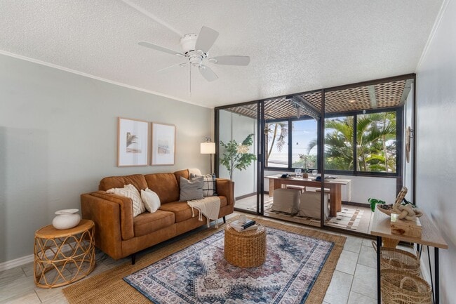 Building Photo - Live your best life in this well-appointed condo in Makaua Village