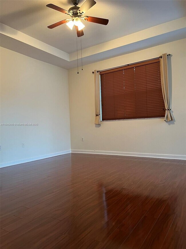 Building Photo - 10861 NW 85th Terrace