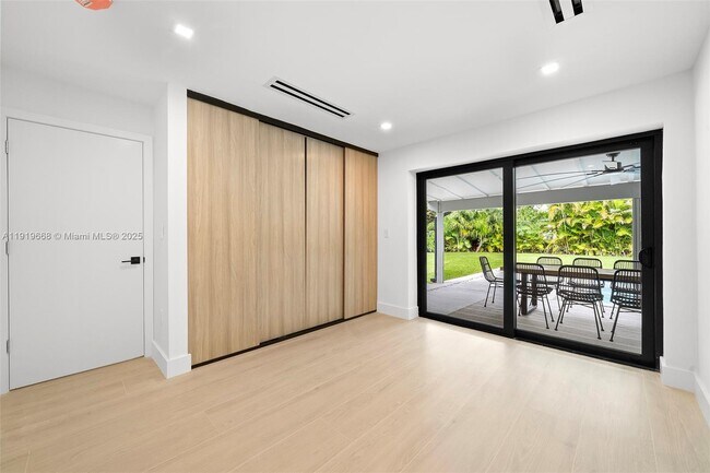 Building Photo - 7291 SW 129th St