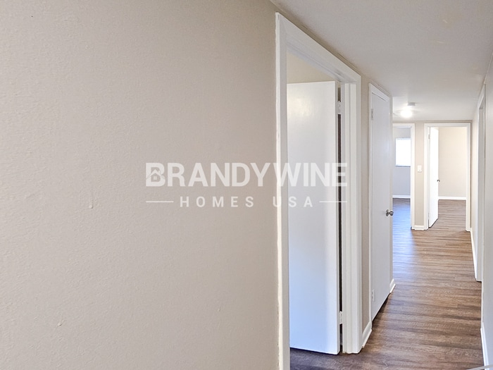 Building Photo - 318 Terrace Dr