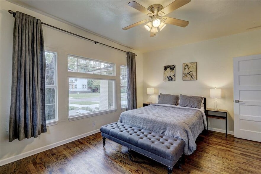 Building Photo - 2208 NW 16th St