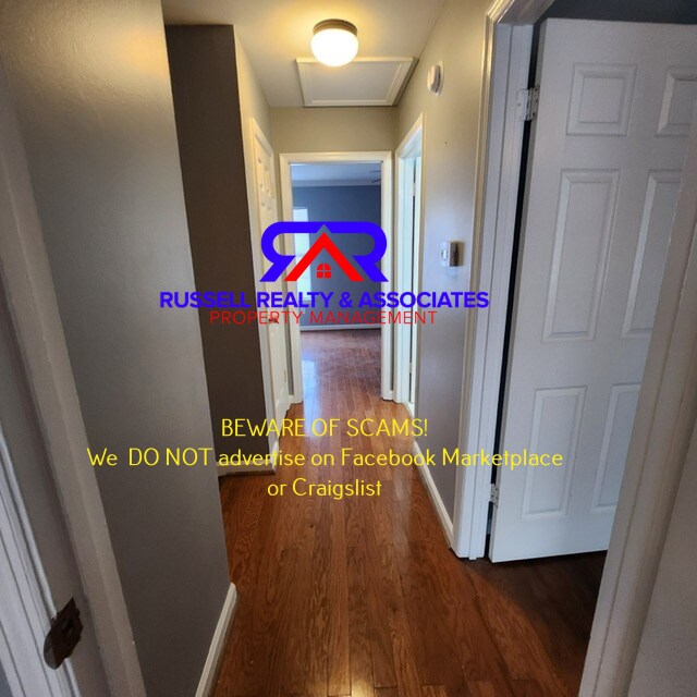 Building Photo - Pelham Townhome, 3bd 1.5ba