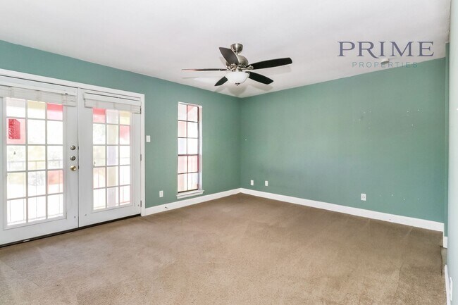 Building Photo - Amazing Austin condo!