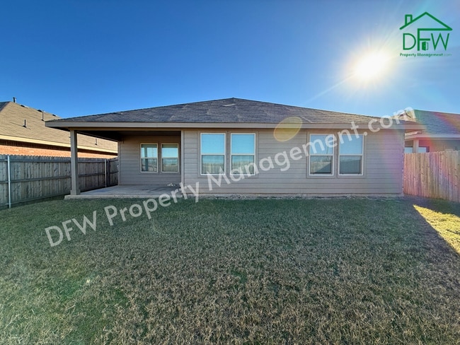 Building Photo - Beautiful 4 Bedroom 2 Bathroom Home for Lease in Crowley