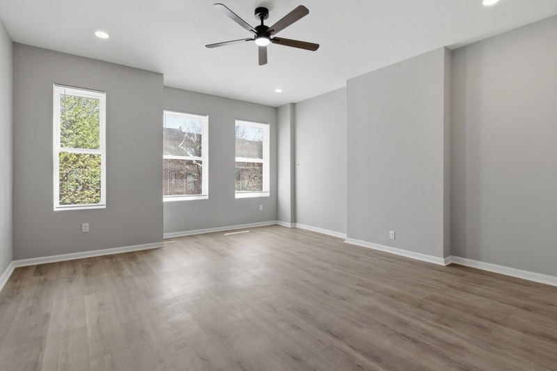 Building Photo - 2322 Callow Ave