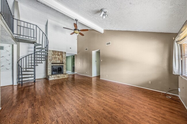 Building Photo - 13139 Birch Grove Dr