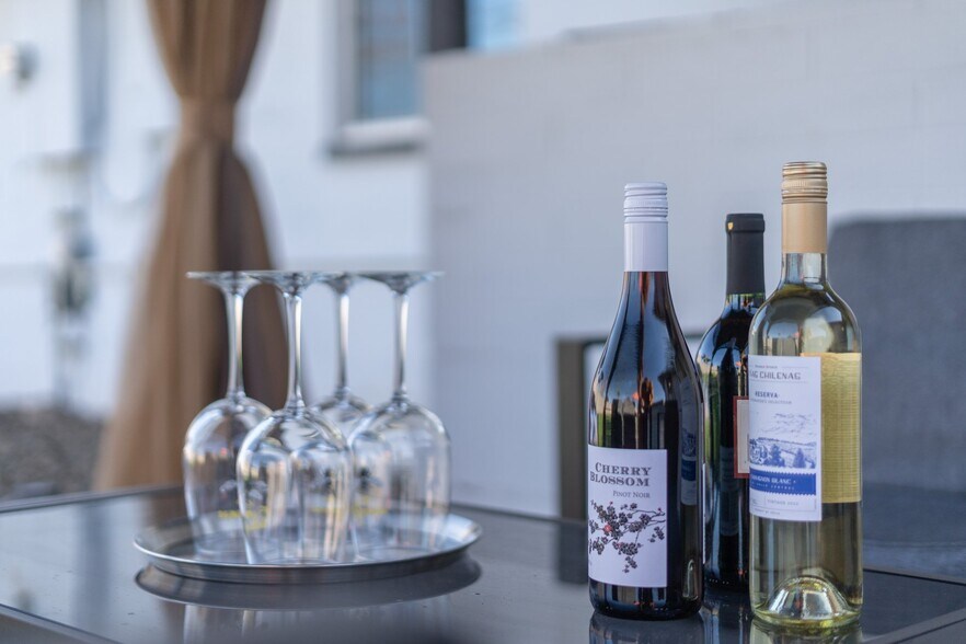 Building Photo - 7902 E Latham St