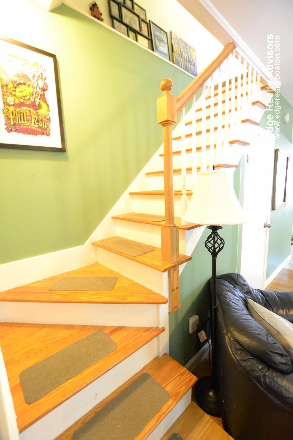 Building Photo - 153 Nonantum St