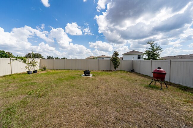 Building Photo - 2591 Seagirt Wy