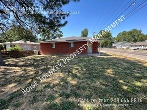 Building Photo - 1524 Linden-B