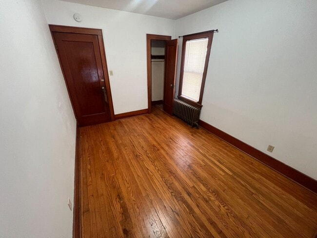 Building Photo - Beautiful Single-Family Home in a Peaceful Neighborhood