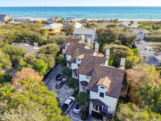 Building Photo - 2009 Seminole Rd