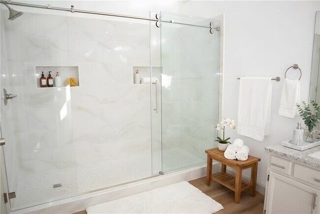 Building Photo - 2250 Berkeley Creek Ct