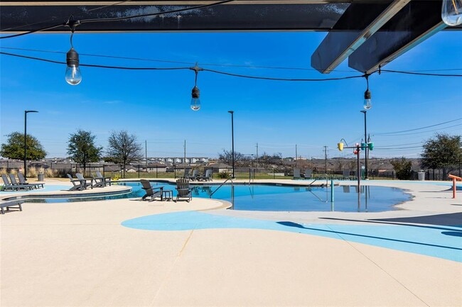 Building Photo - 908 Vogel Dr