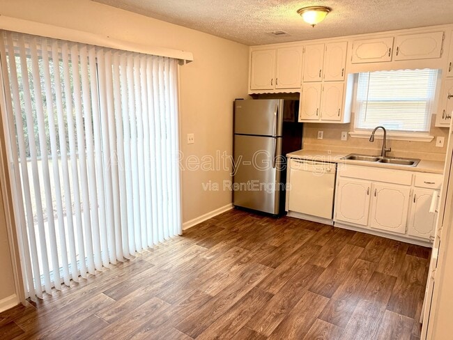 Building Photo - 116 Jackson Dr