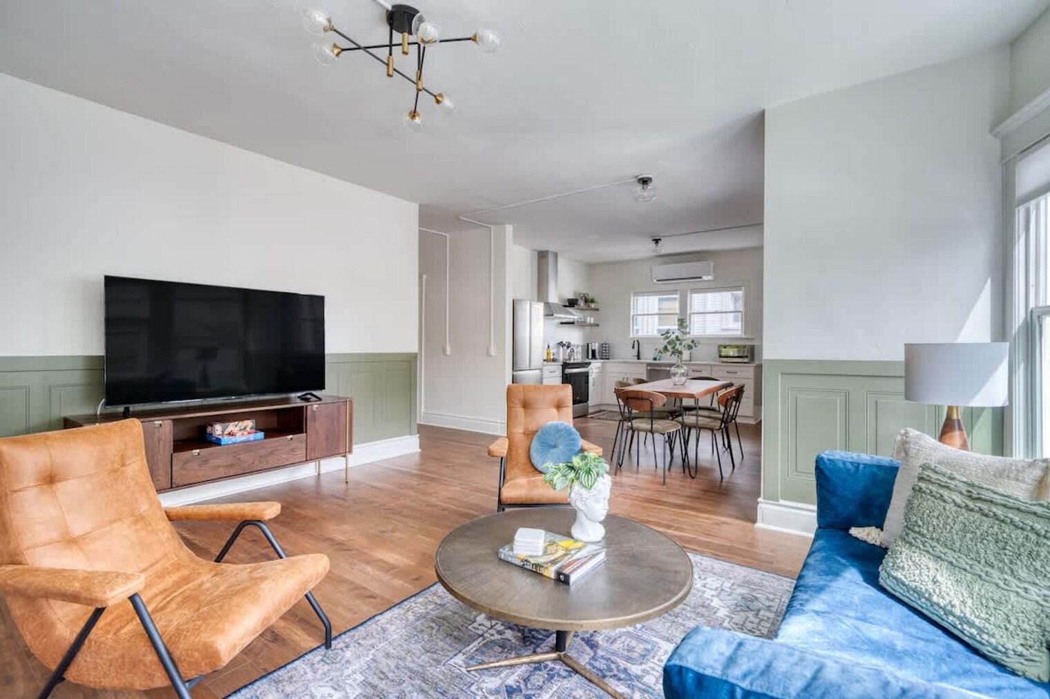 Building Photo - 1036 SE 12th Ave