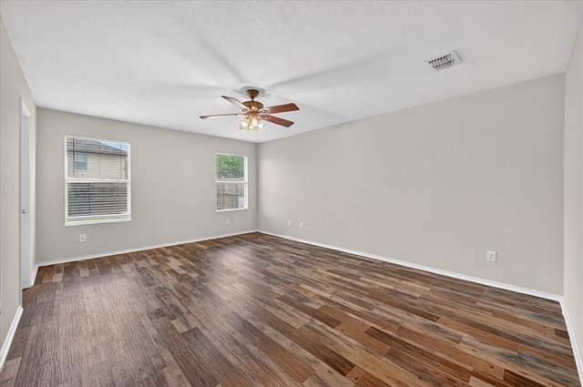 Building Photo - 1201 Lambert Dr