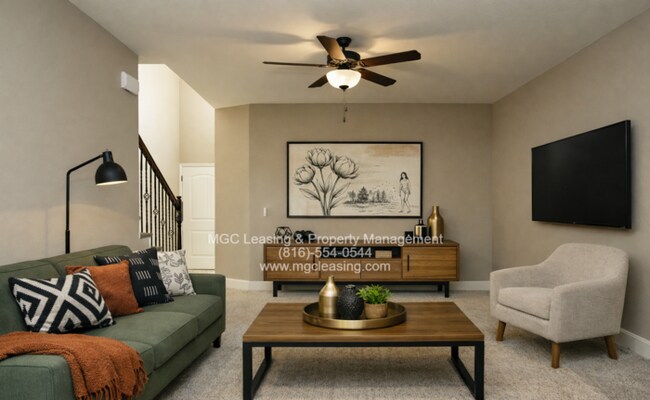 Building Photo - 3 Bedroom Luxury Townhome for rent in Lee's Summit
