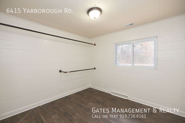 Building Photo - 6415 Yarborough Rd