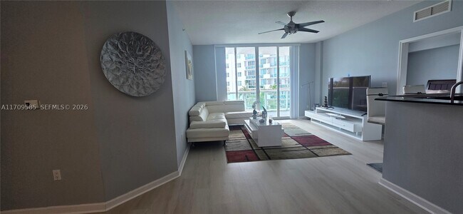 Building Photo - 7900 Harbor Island Dr