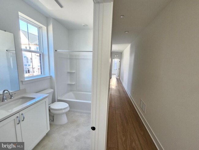 Building Photo - 18101 Donatello Dr